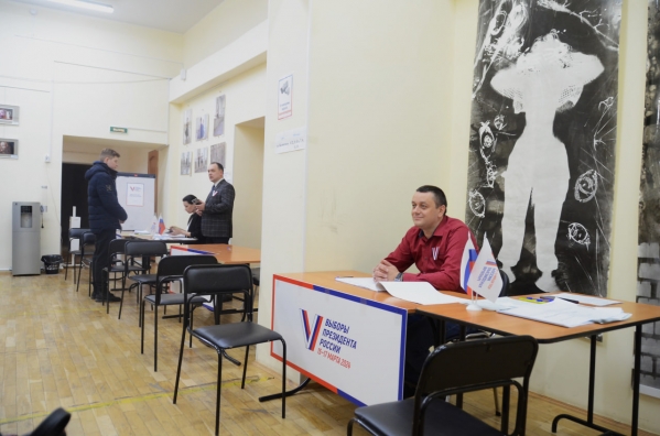 В Петербурге проголосовали 30,57% избирателей