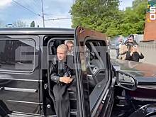 Звезда «Вампиров средней полосы» приехал в армию на черном «Гелендвагене»