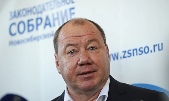 Депутата новосибирского заксобрания задержали за мошенничество в 16 млн