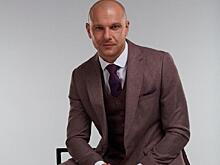 Звезда сериала «Сашино дело» Павел Вишняков – о тяжелых съемках, изменах и киношных приметах