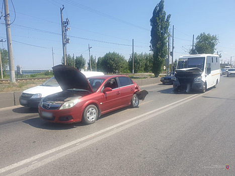 Два ДТП с участием автобусов в Волгограде и два аналогичных в Волжском произошли за одно утро