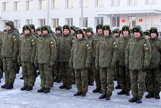 Призванные в армию до конца года южноуральцы рассредоточатся по всей стране