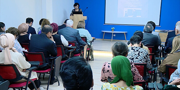 Значение изучения русского языка обсудили на конференции в Душанбе