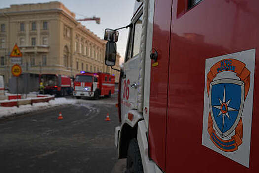 В Волгограде обрушилась крыша и стена крупного торгового центра "Арбуз молл"