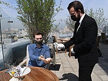 Рестораны Москвы сообщили о падении выручки в понедельник на 50-95%