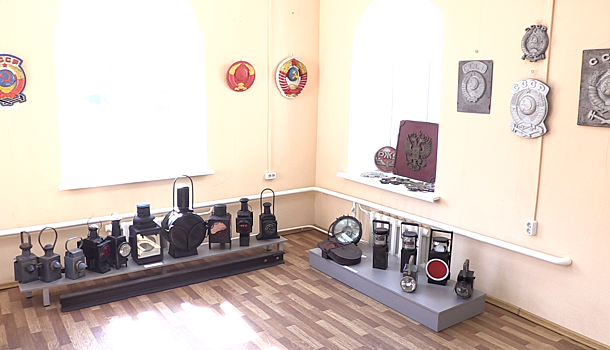 В Одинцовском краеведческом музее открылась выставка железнодорожных фонарей