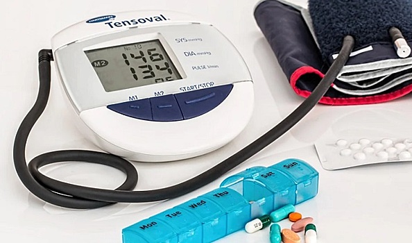 Ученые назвали продукт, который надолго снижает давление