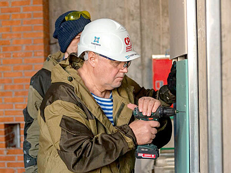 Сергей Миронов: «Наша программа - это конкретные предложения по защите человека труда»