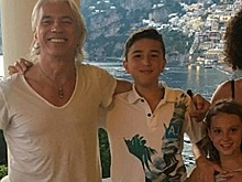 Хворостовский перед смертью просил жену с кем-то познакомиться