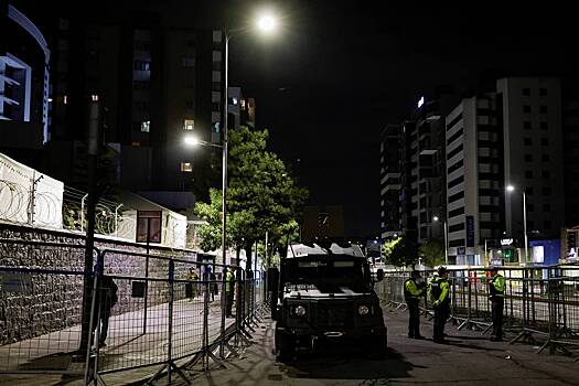 На пляже нашли пять висящих на веревках человеческих голов