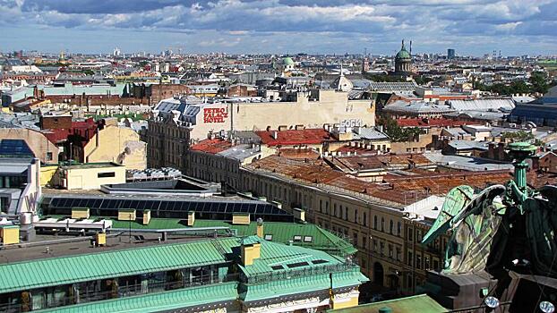 Туристам закроют вход на крыши в Петербурге