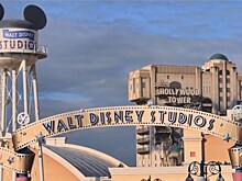 Walt Disney впервые за 40 лет зафиксировала убыток