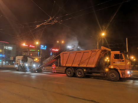 В Самаре на проспекте Кирова начали ремонтировать дорогу