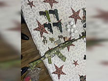 У жителя Дзержинска полицейские изъяли патроны, порох, арсенал оружия и инструменты для его переделки