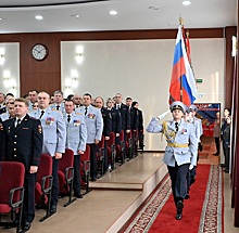 Полицейских Южного Урала поздравили в профессиональным праздником