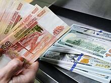 Жительница Котельничского района отдала мошенницам более 1 млн рублей: пенсионерка хранила деньги в трехлитровых банках, закопанных у дома