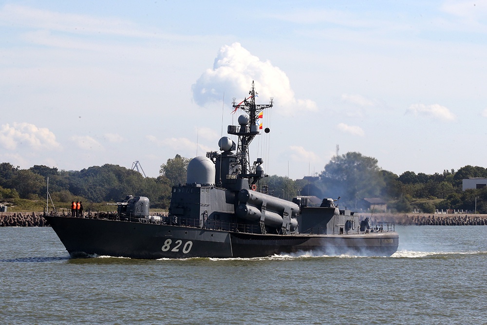 Эксперты об учениях НАТО на Балтике: ВМФ России сопроводит их куда надо