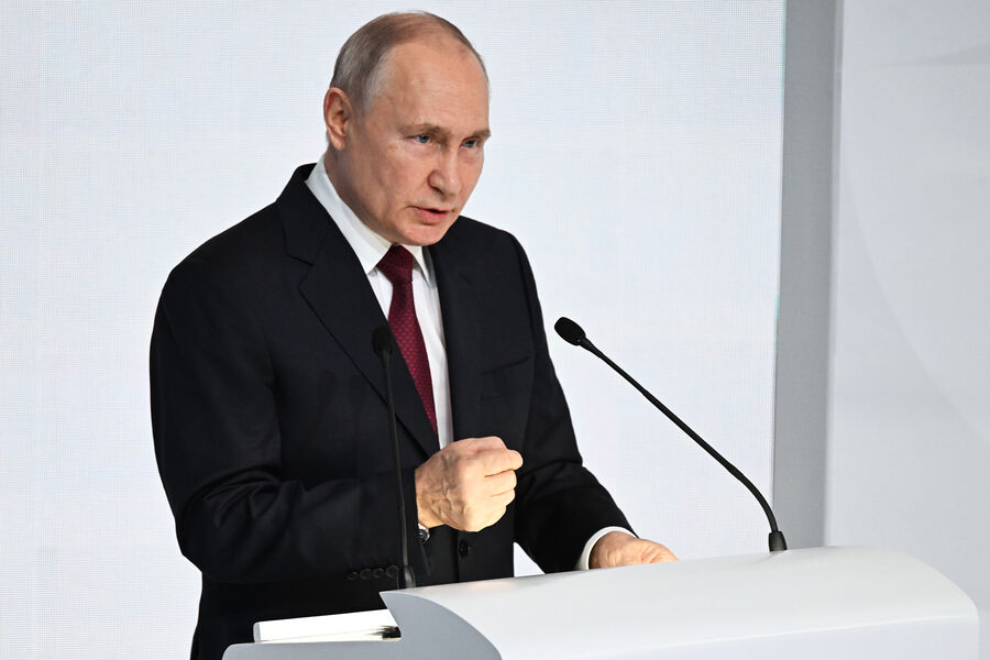 Песков заявил, что у Путина есть основания говорить о возможных диверсиях Запада