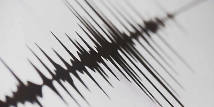 Японию сотрясли подземные толчки