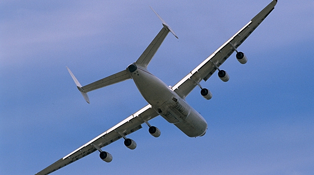 В России предупредили о рисках полной остановки грузовых авиаперевозок