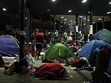 Через Средиземное море в ЕС прибудет 400 тыс беженцев