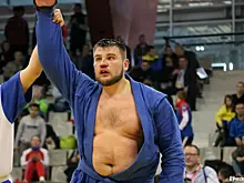 Сидельников назвал фаворита в бою Евлоева и Стерлинга