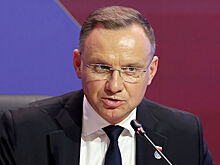Бывший президент Польши Дуда решил освоить новую профессию