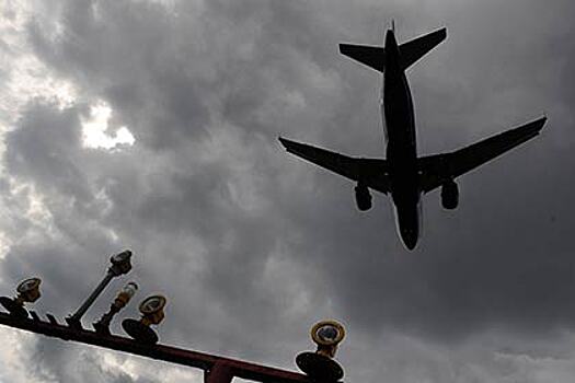 Летевший в Хургаду самолет сел из-за угрозы взрыва