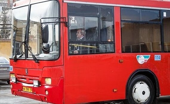 В центре Казани автобус насмерть сбил девушку