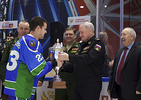 В Санкт-Петербурге состоялся Открытый кубок ВМФ России по хоккею