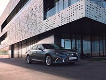 Обновленный Lexus ES поступил в продажу в России