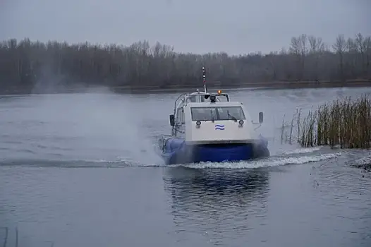 Со скоростью ветра: новое судно-амфибия может скользить по земле, воде и льду