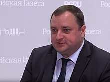 Замминистра просвещения Денис Грибов рассказал "РГ", когда появится профстандарт наставника и зачем он нужен