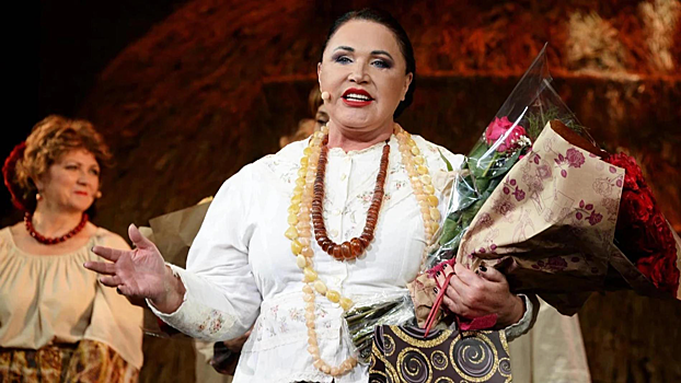 Надежда Бабкина пошутила о разнице в возрасте со своим молодым супругом