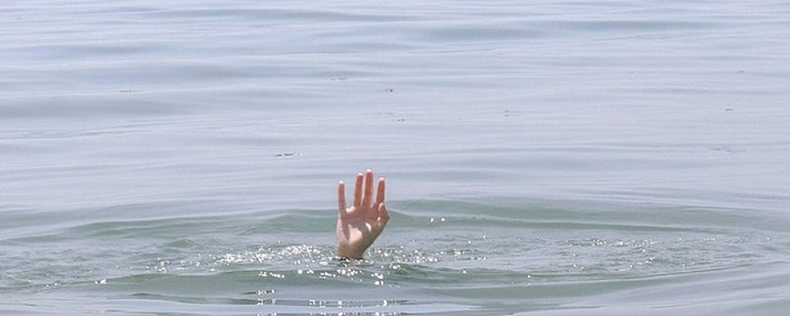 В Новосибирске на Юго-Западном котловане едва не утонул 11-летний мальчик