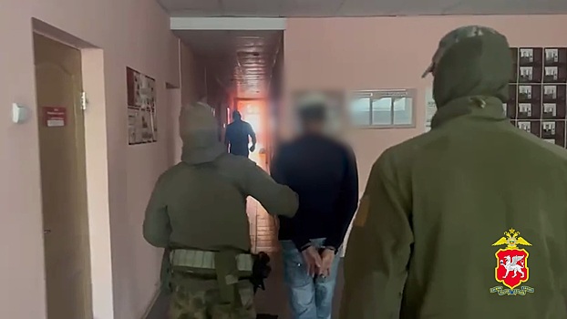 В Крыму полицейскими задержан подозреваемый в разбойном нападении, совершённом 11 лет назад
