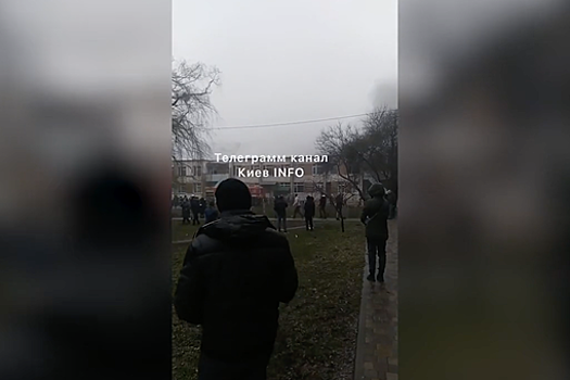 Вертолет упал возле детского сада в Броварах под Киевом