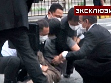 «Непрофессионализм или заговор»: эксперт оценил действия охраны при покушении на Абэ