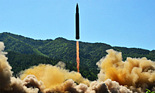 "Убивает двух зайцев": названа цель нового пуска ракеты КНДР