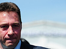 Путин освободил от должности полпреда УФО Холманских