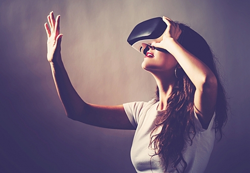 AliExpress тестирует собственные VR-магазины в 11 городах России