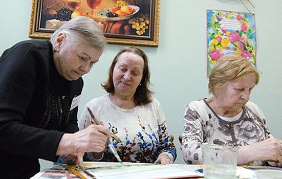Московских пенсионеров научат моделировать одежду