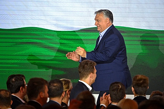 Орбан: Венгрия против миссии НАТО на Украине
