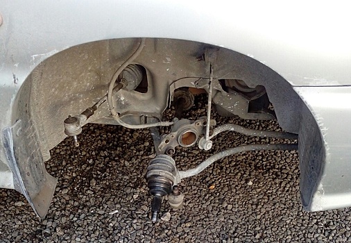 Из Миасса в Геленджик: под Самарой застряла семья с ребенком