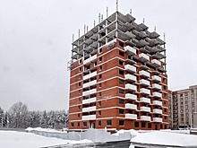 Возобновление работ на долгострое в Ижевске, конец карьеры Марии Шараповой и экранизация новой книги от автора «Пятидесяти оттенков серого»: что произошло минувшей ночью