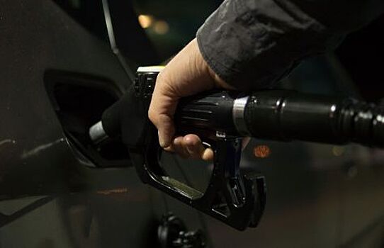 Власти уверяют, что рост цен на топливо не будет превышать инфляцию