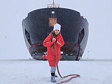 Кормили шашлыками и арбузами: волгодончанка вернулась из экспедиции на Северный полюс
