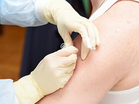 Более 23 тысяч жителей Вологды сделали прививку от гриппа