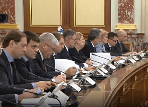 Денис Мантуров принял участие в заседании Правительства