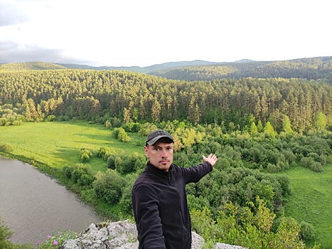 «Рвануть подальше»: житель Тулы на велосипеде отправился во Владивосток и побывал в Приамурье